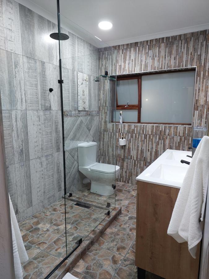 Twins Guest House Astoni Vanderbijlpark Esterno foto